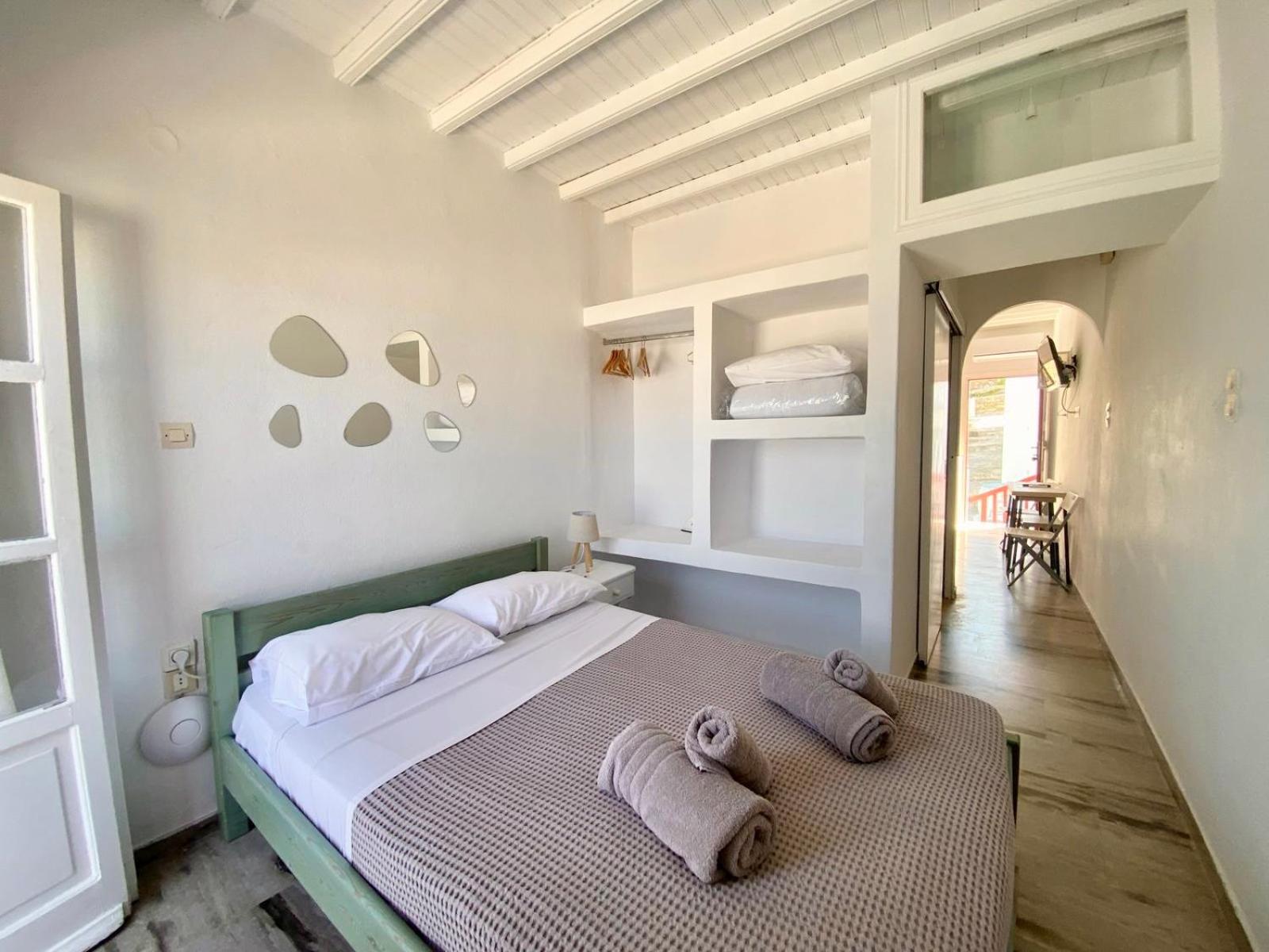Elenitas Town House With Balcony And Sea View Leilighet Mykonos Town Eksteriør bilde